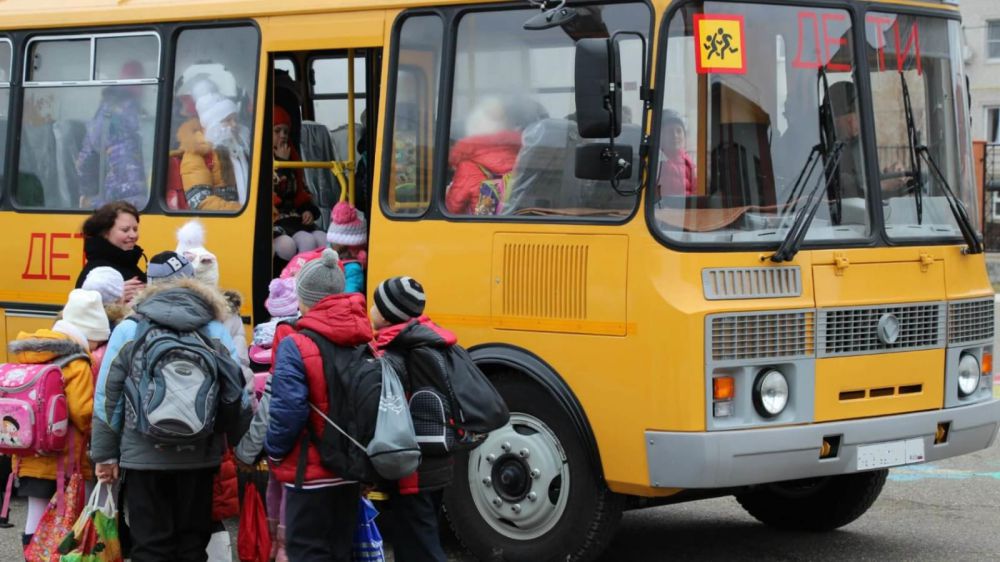 В Мирнинском районе выдуют проездные карты для школьника