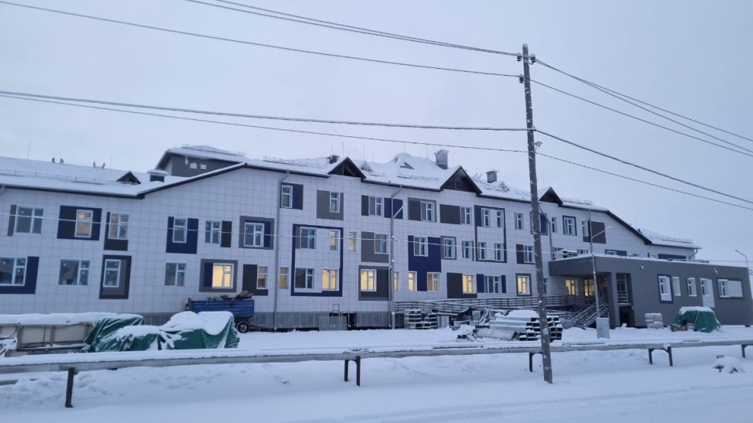 В Момском районе построили крупнейшую больницу в арктической зоне