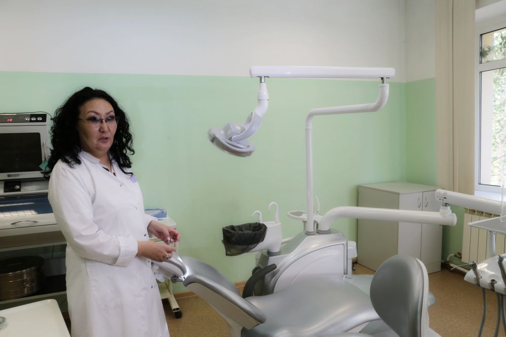 В стоматологии Мирного обновлено оборудование
